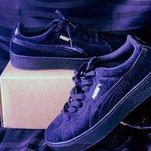 THICK SOUL black pumas COMFORTABLE PADDING